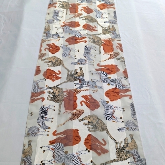 Vintage Oblong Animal Print Semi-Sheer Scarf - Picture 4 of 6